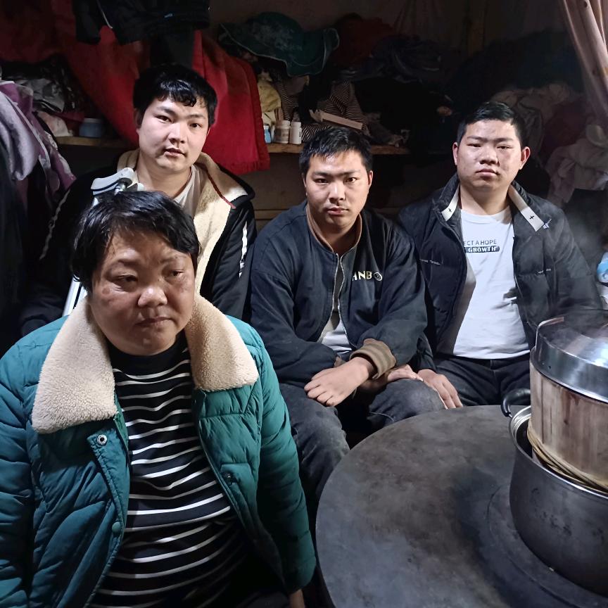 励志三兄弟大号