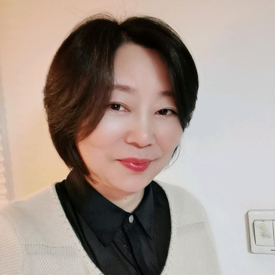 扬中瓷砖一姐