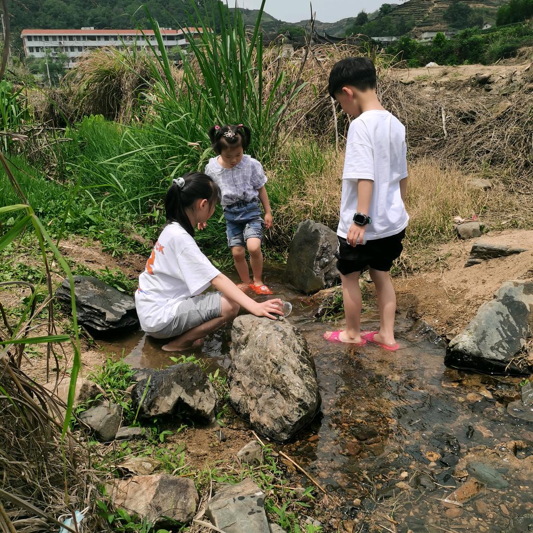 三点水