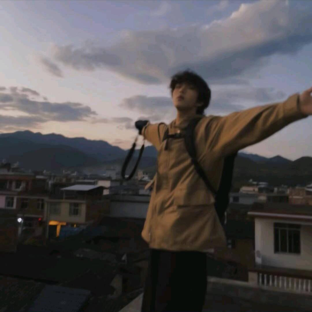 两碗花甲粉