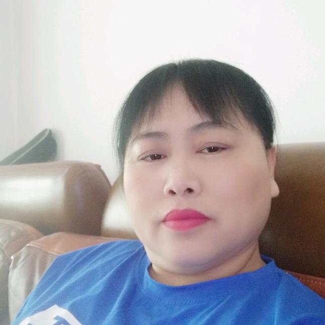 巴黎塔尖上雨滴