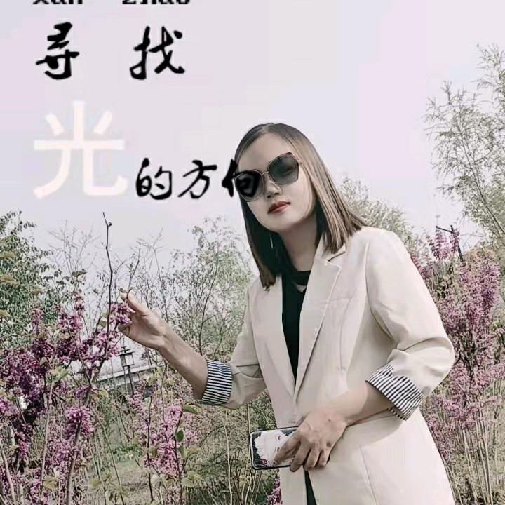 桃花开了红艳艳……