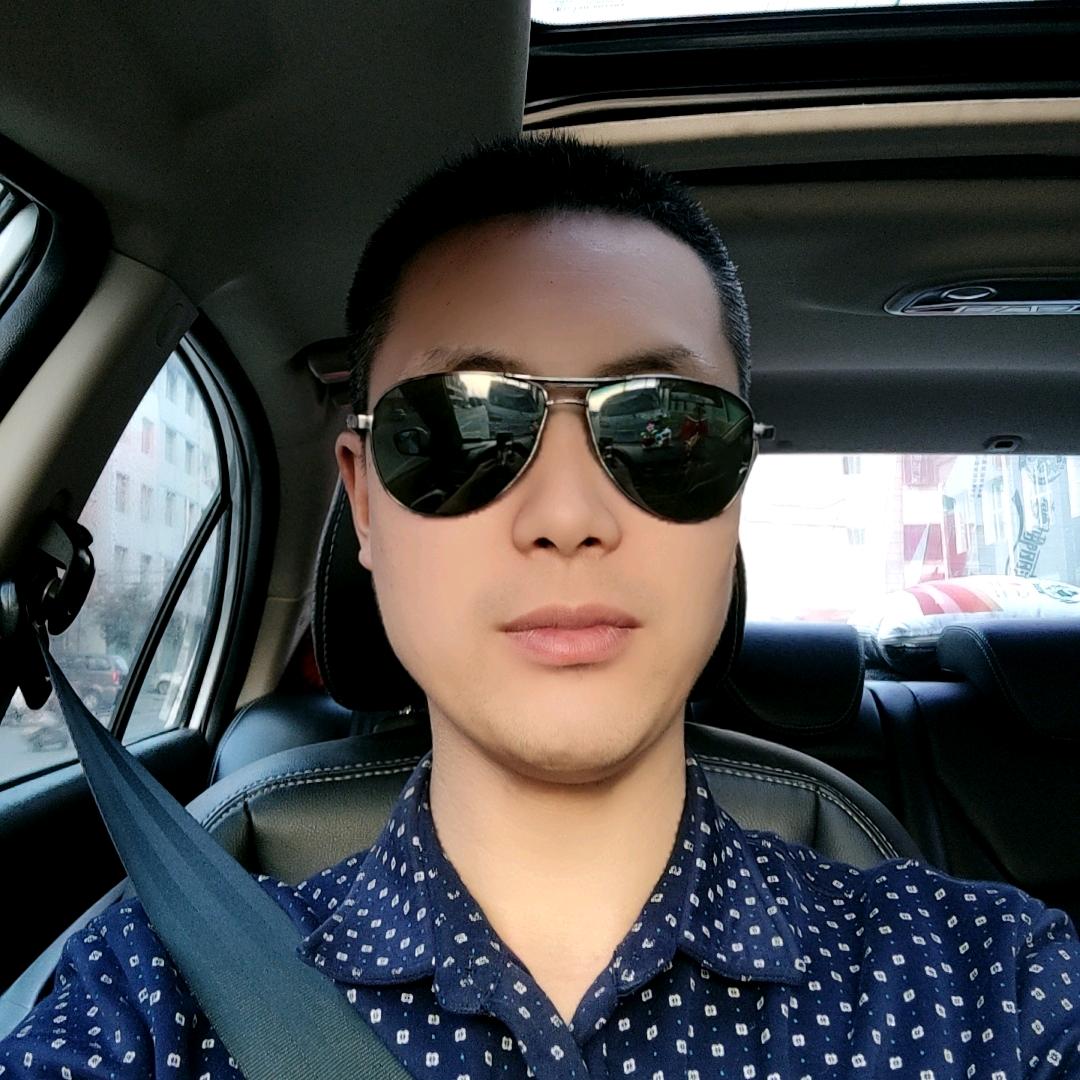 我姓白，博爱白