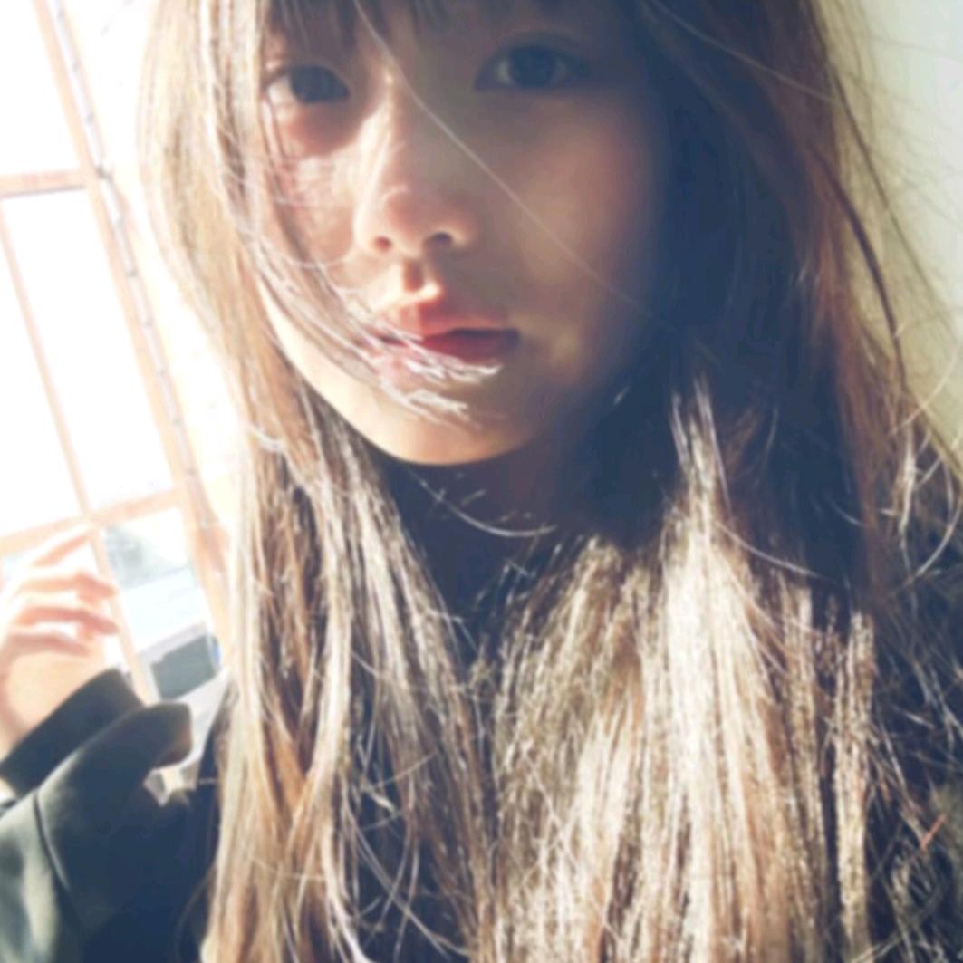 妍了个妍^
