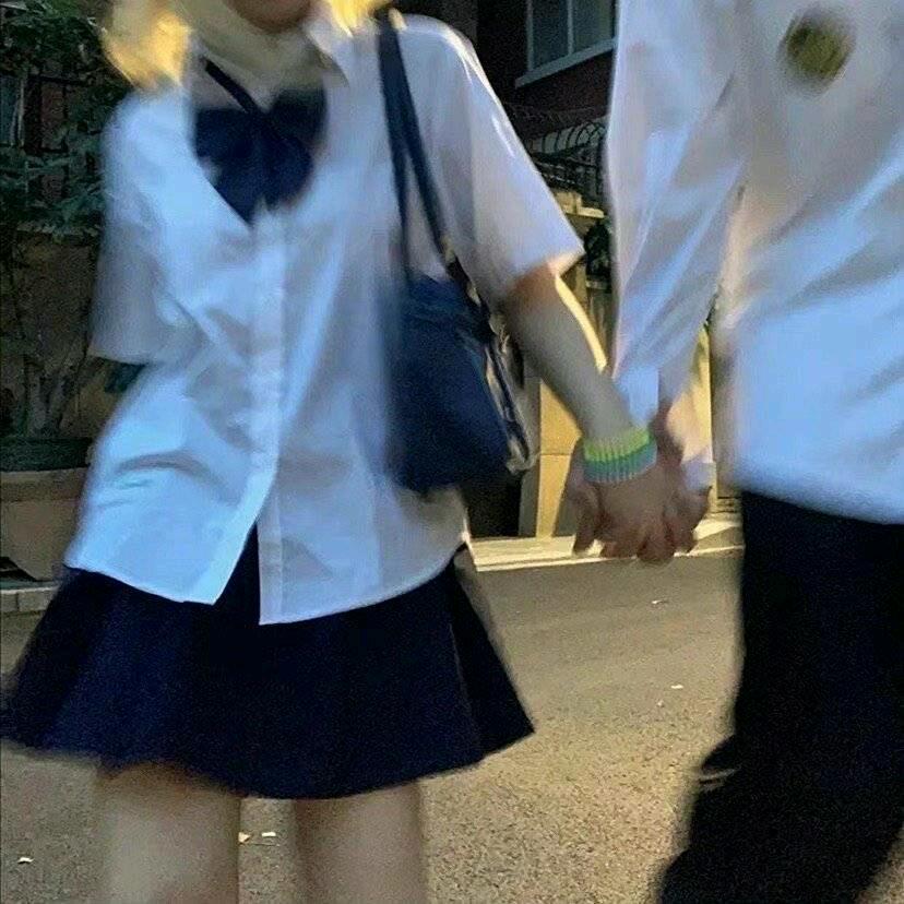 打直球那女的↓