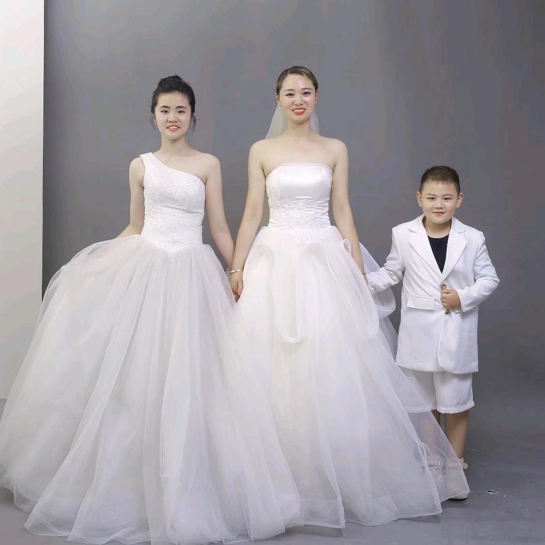 马井丽婴坊肖肖