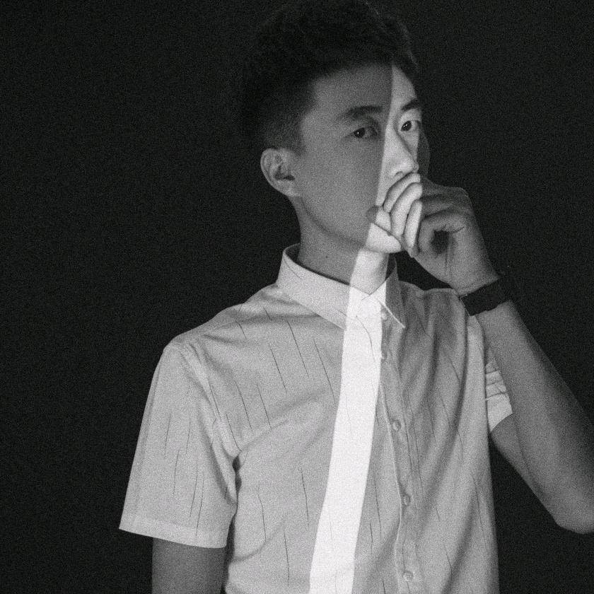 主持人🎤李迎新