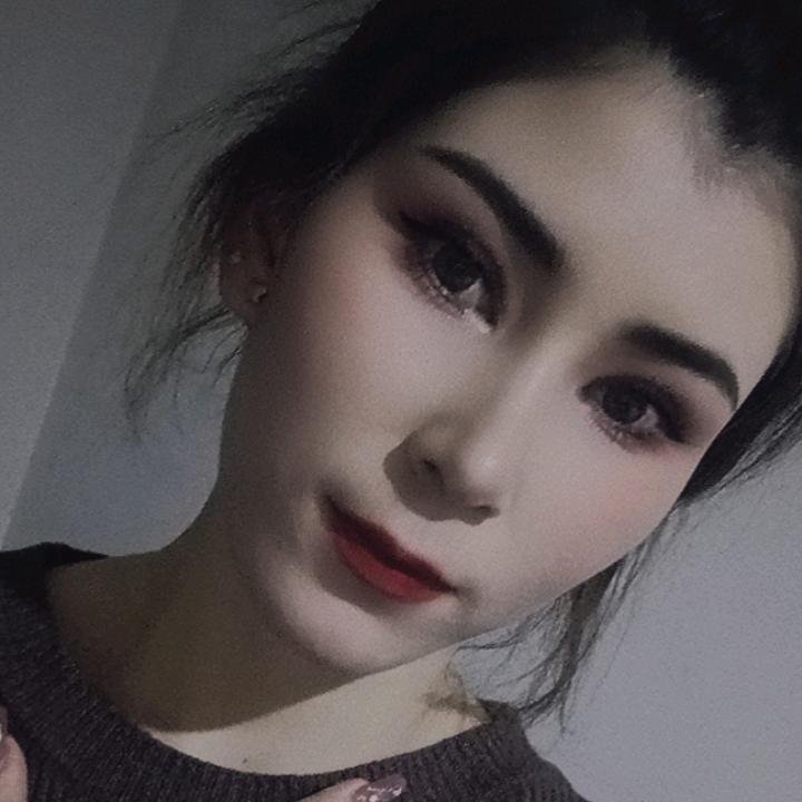 蔻文美肤馆穆宝宝