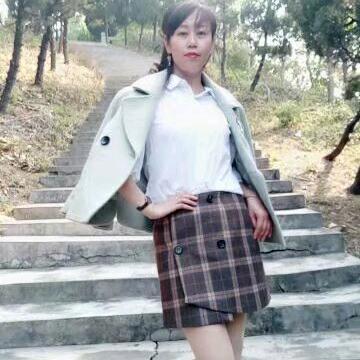 荣丰驾校总部训练场琴姐