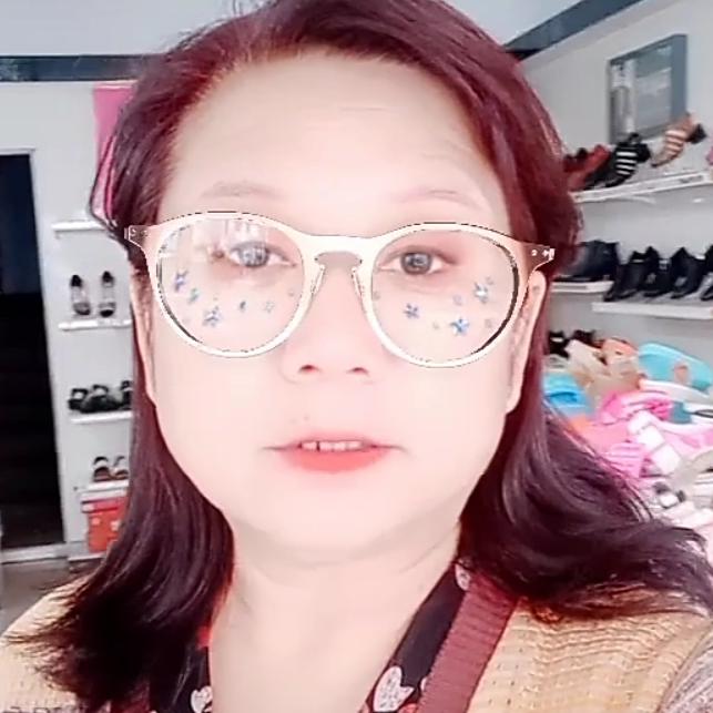 仨宝宝的奶奶