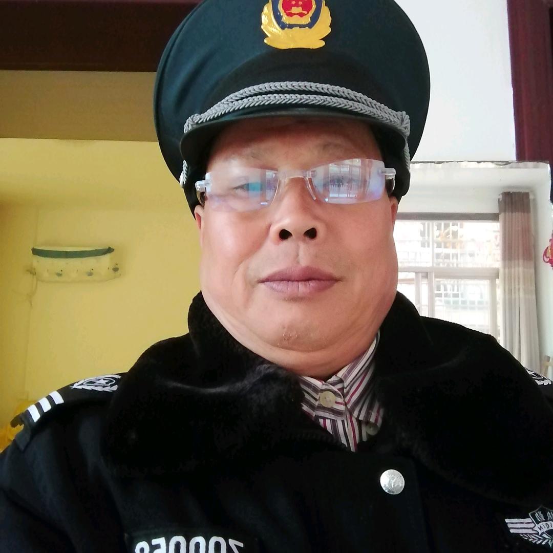 明月照纱窗