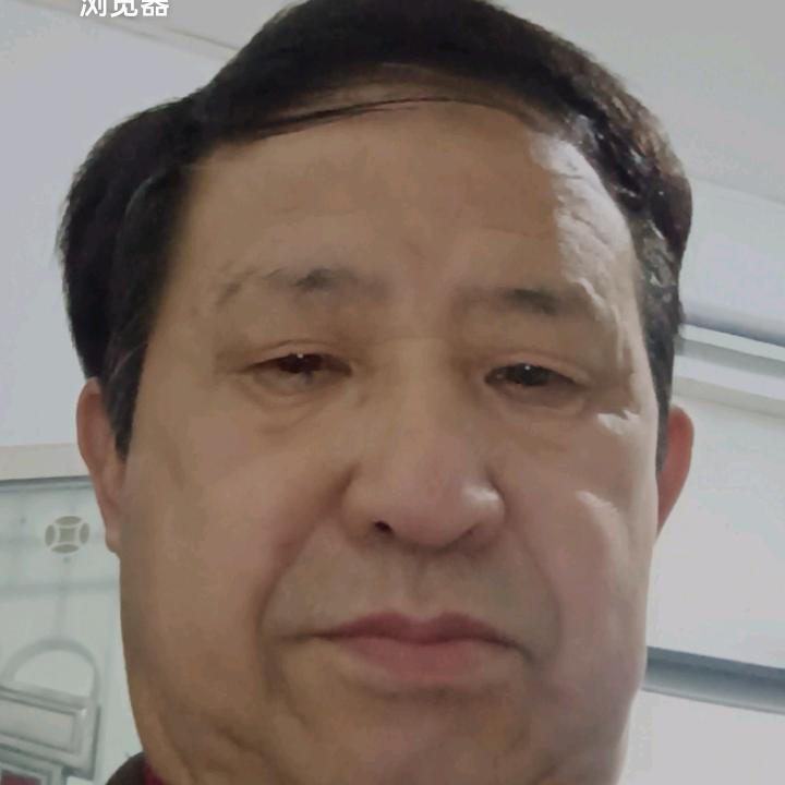 李白成
