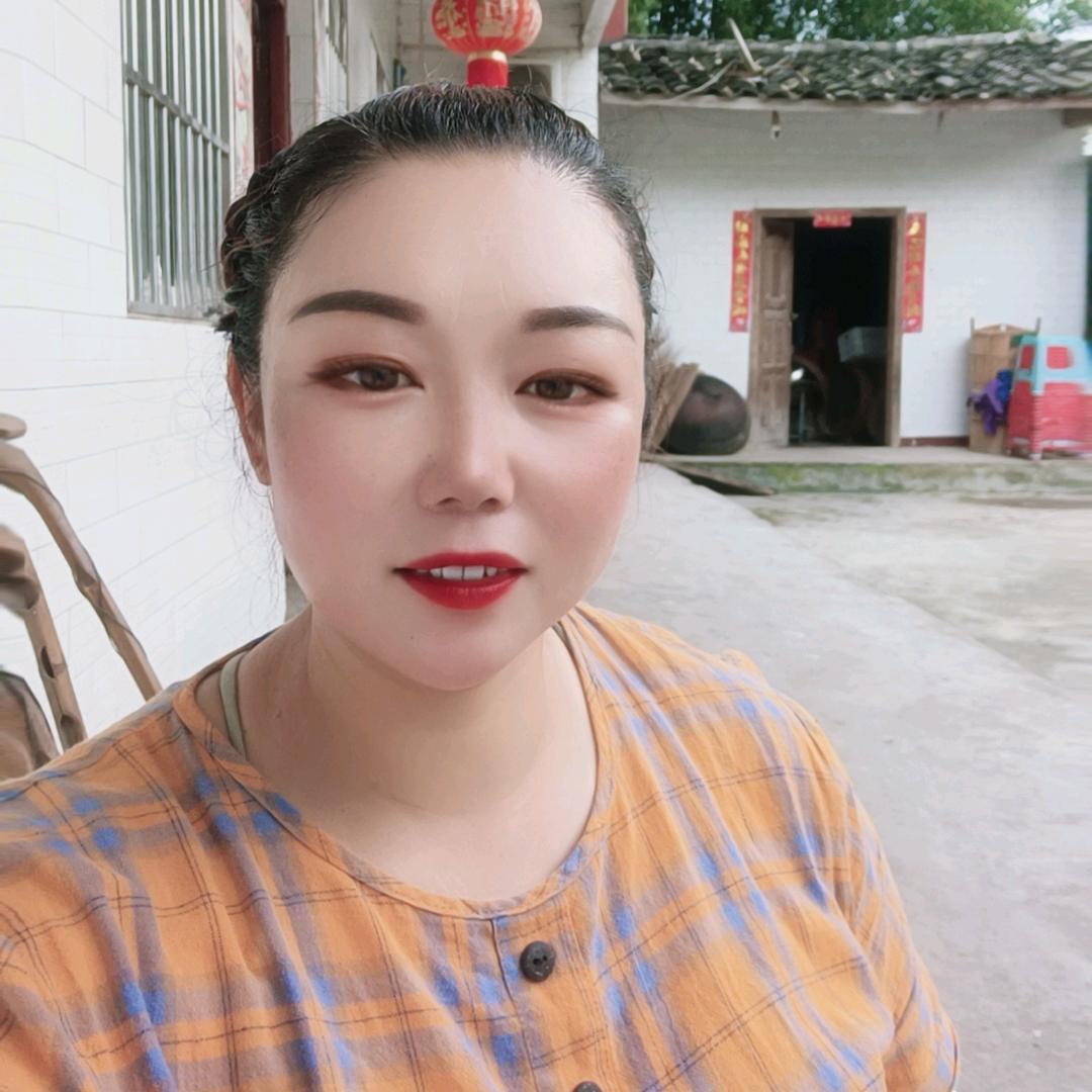 堂英76年的龙悄无声息.不念过忘