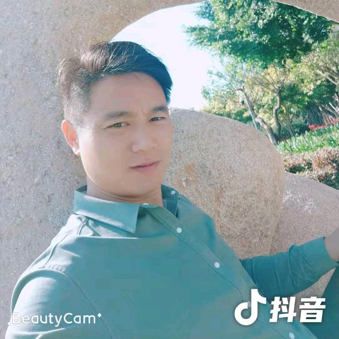 手牵手互利共赢，