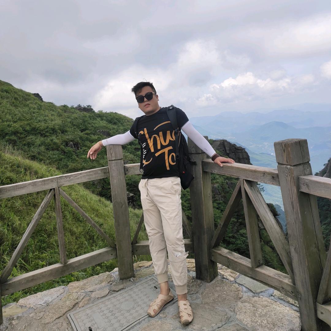 ꧁龙大侠🐲꫞꯭