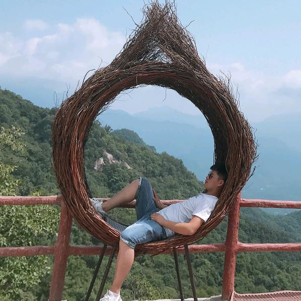 金光房产  王岩卓