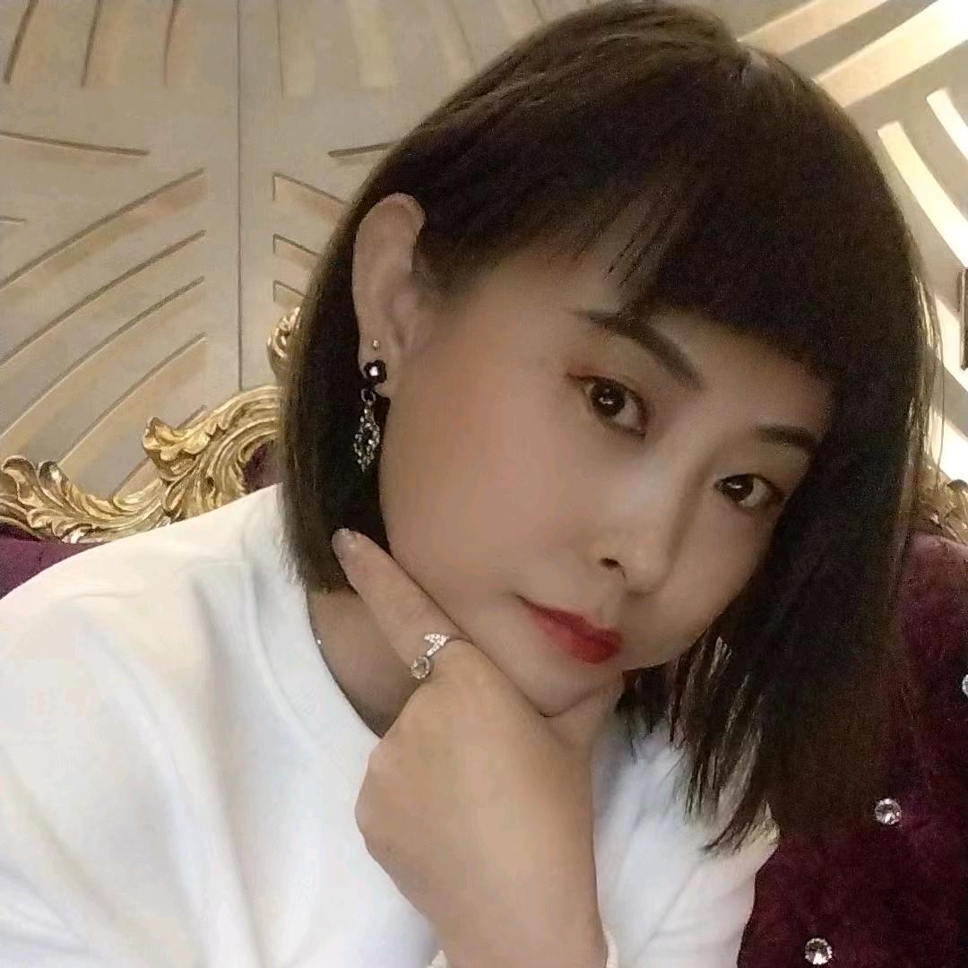 当代金泉店三楼靓衣阁