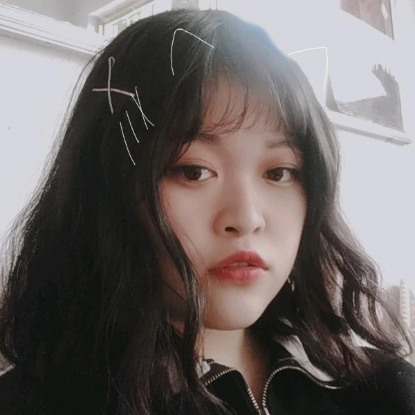 她眼睛里有星星唉🧚🧚