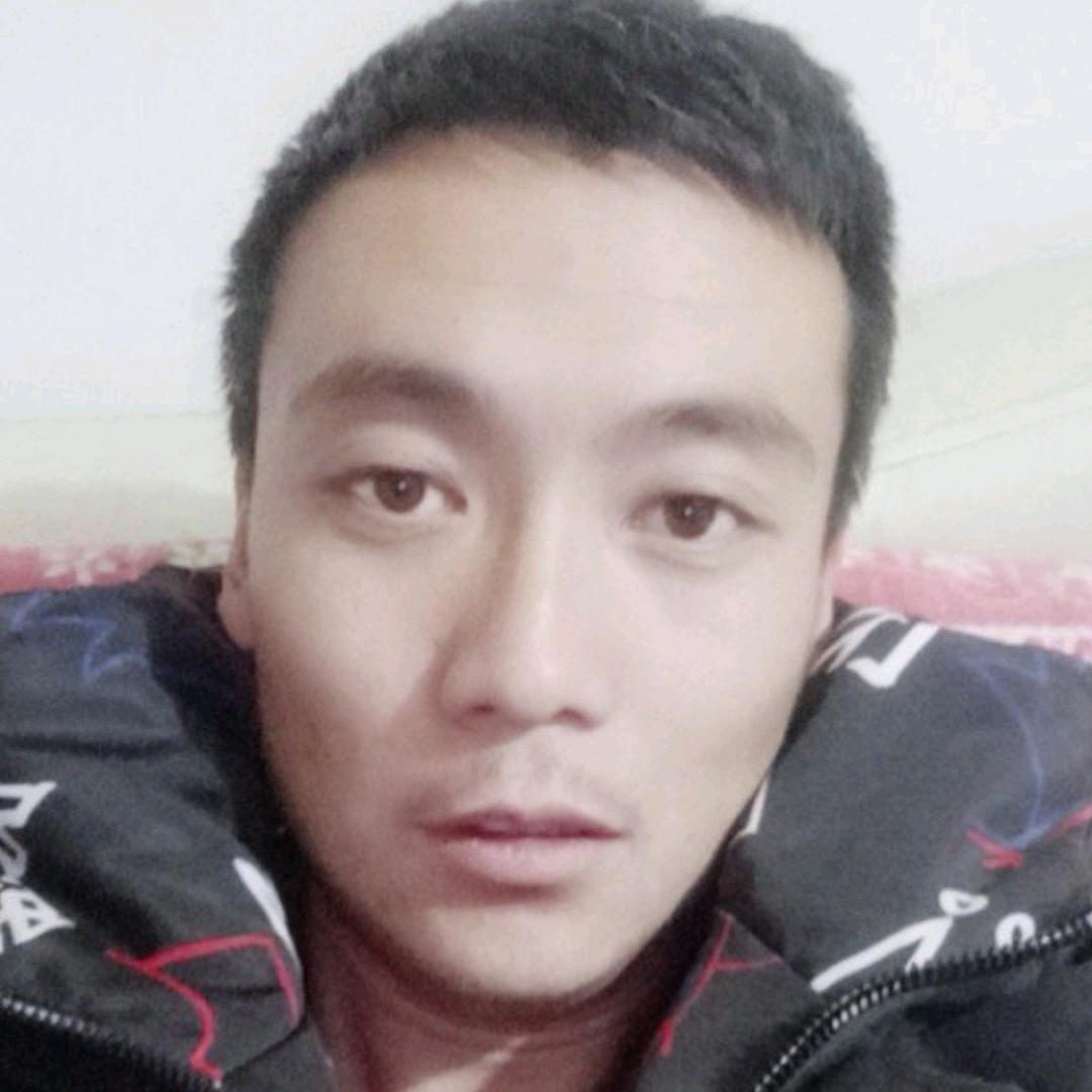 种苹果的小辉哥