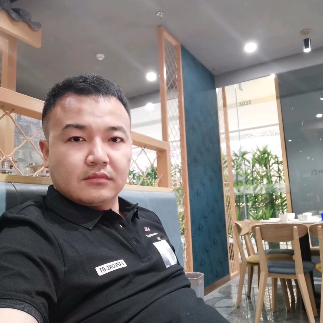 陕西柳瑞机械设备有限公司-何小康