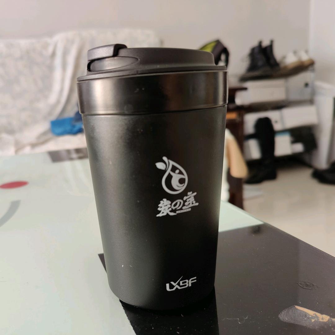 岳小V