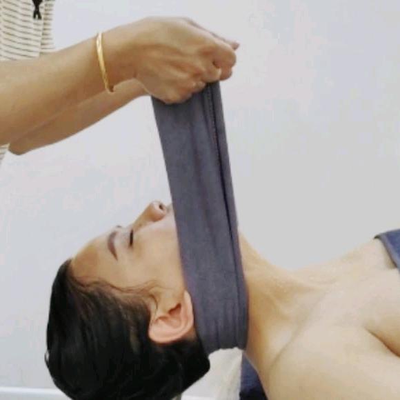 悦琳禅艺头疗美容馆