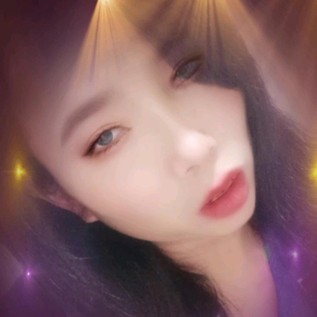 爱跳舞的🌻向日葵