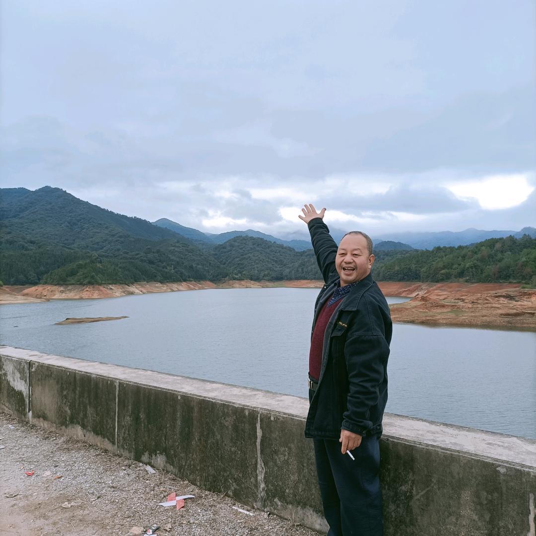 山水清绿