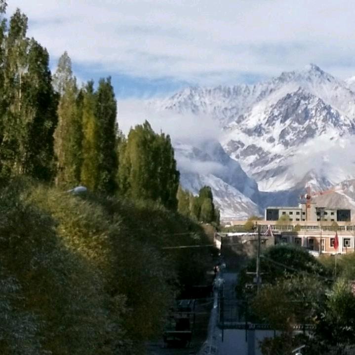 小朱快跑丶丶丶丶