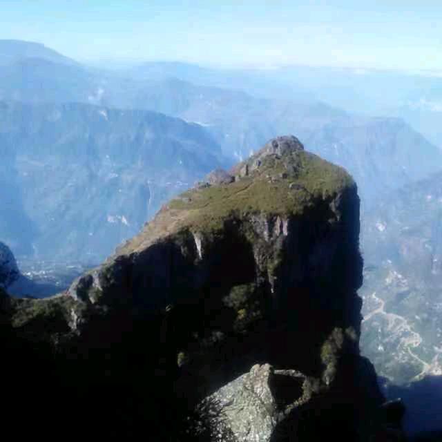 鲁甸小广场周氏锁行汽车钥匙配遥控开锁