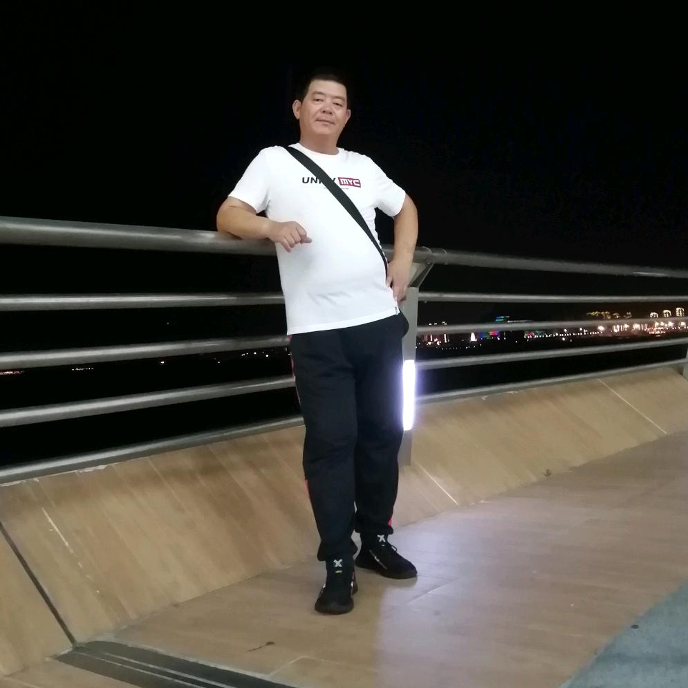 永旭辉驾校 苏教练