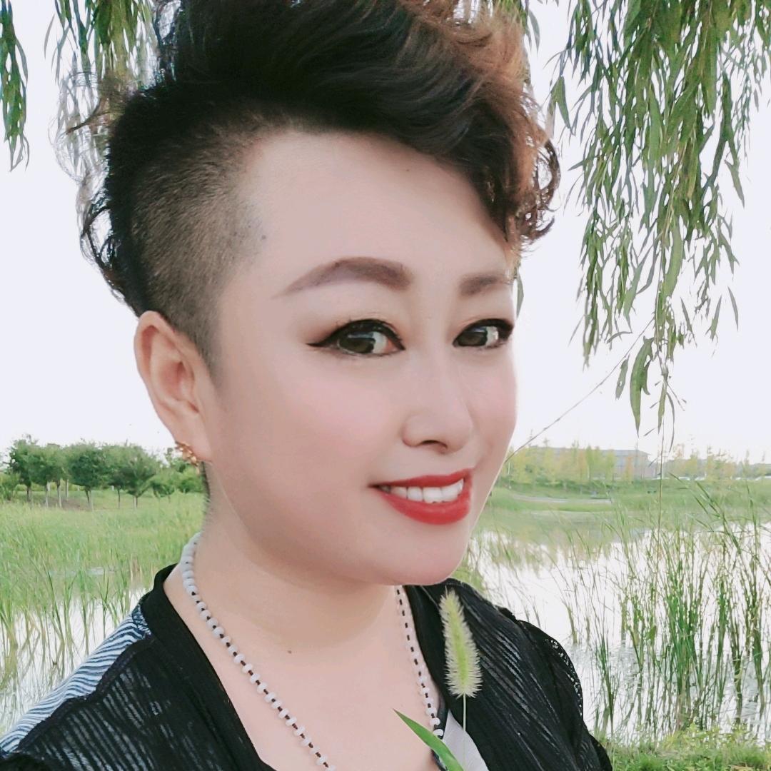 易公子实体陪跑