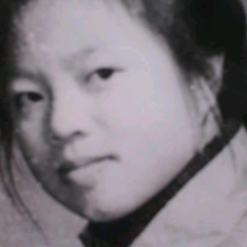 往事不回首，幸福在心头