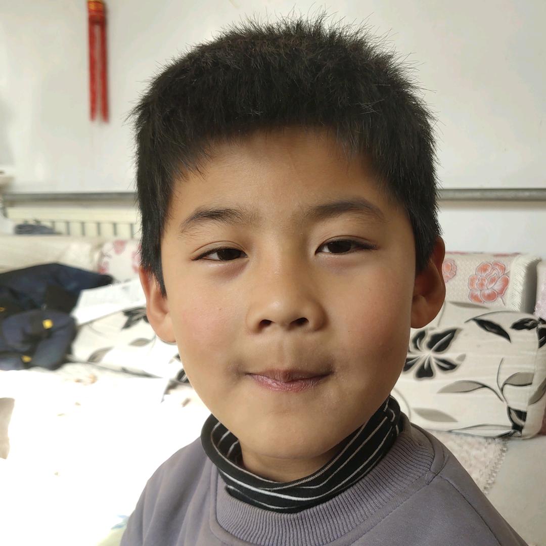 周佳明