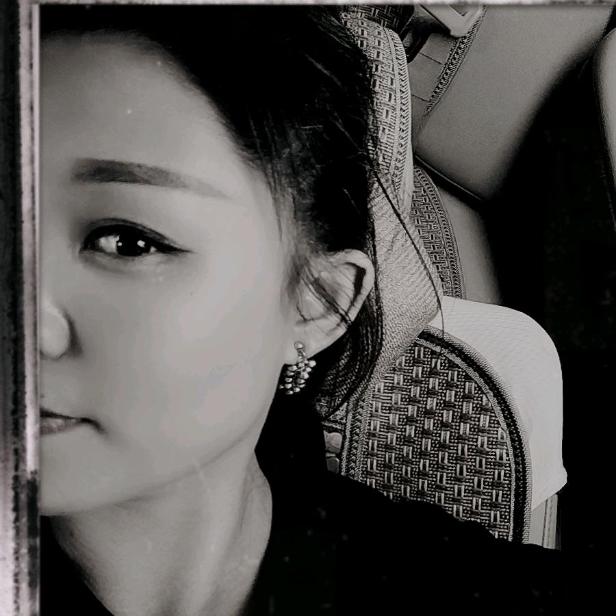 每一天的微笑只为有你_