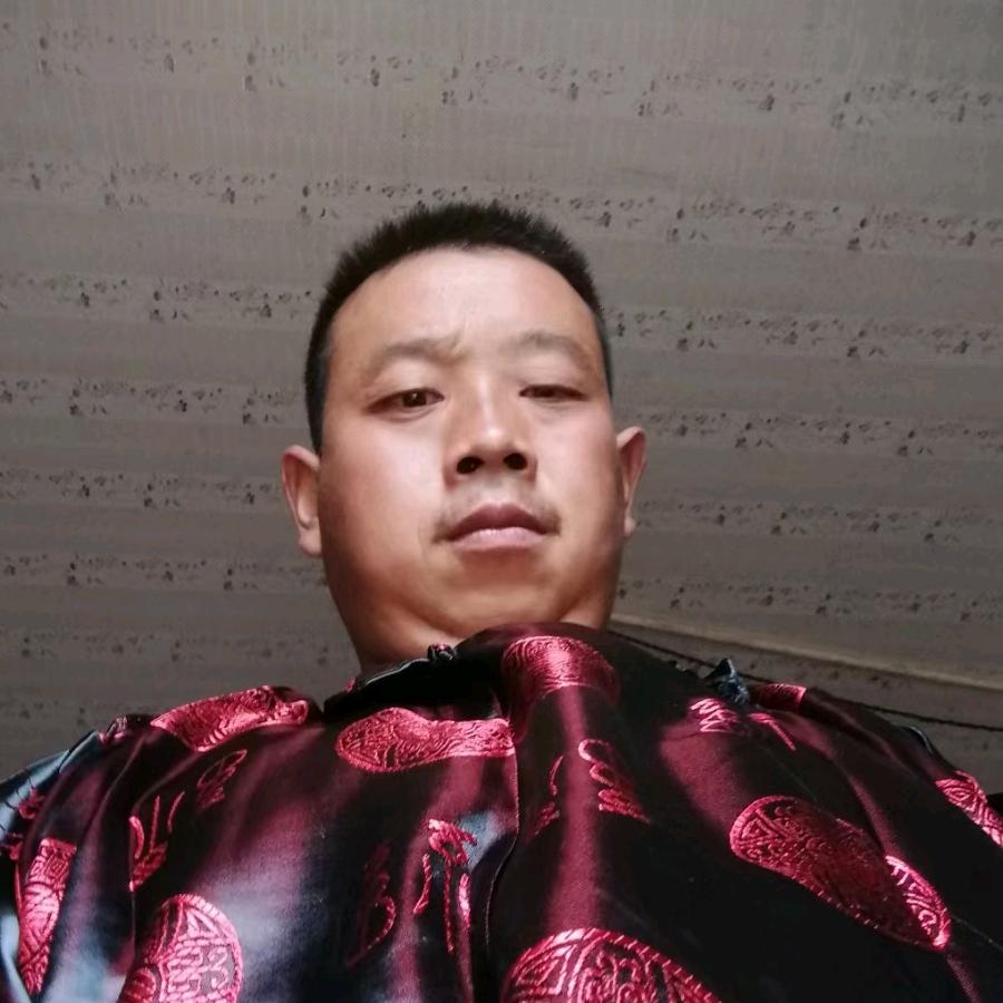 宝，，哥