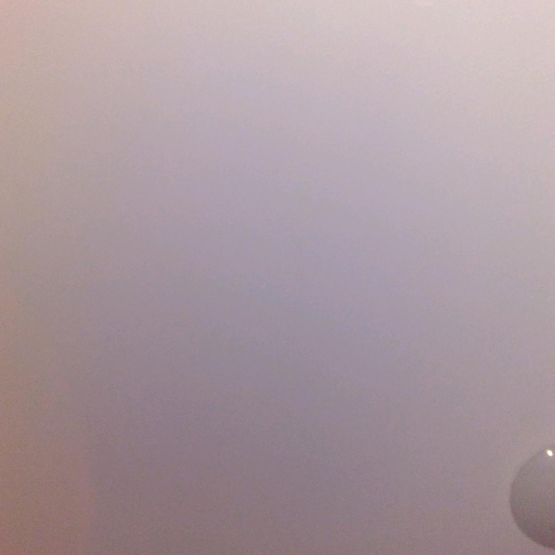 贺兰山外秋意浓