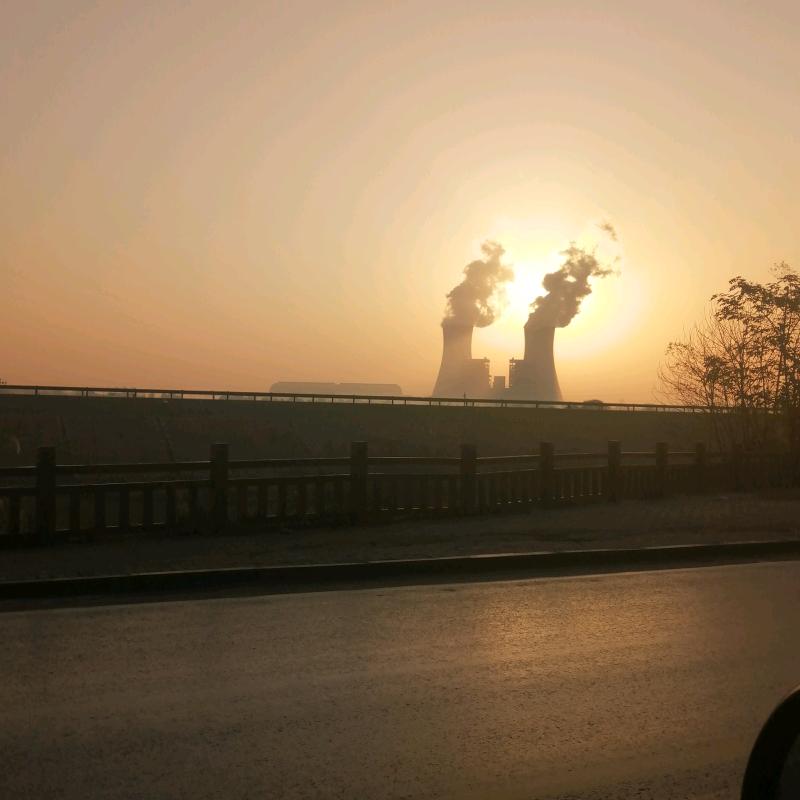 一只会写幸福的笔✒️