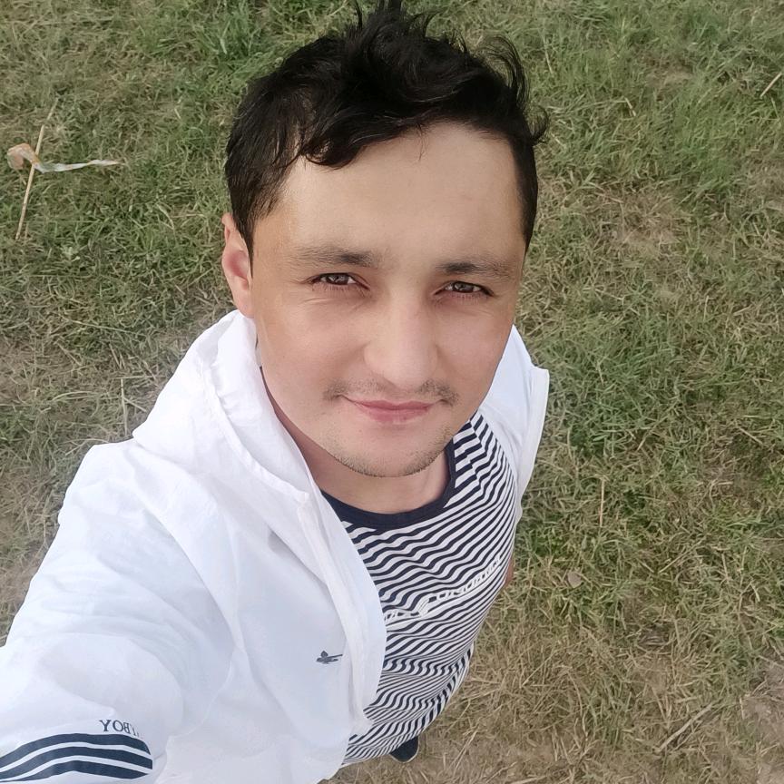 阿图什市图尔贡江希望手机销售店