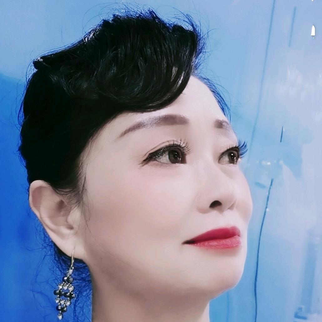 阿萍💃💋🍷（拒私聊合拍）
