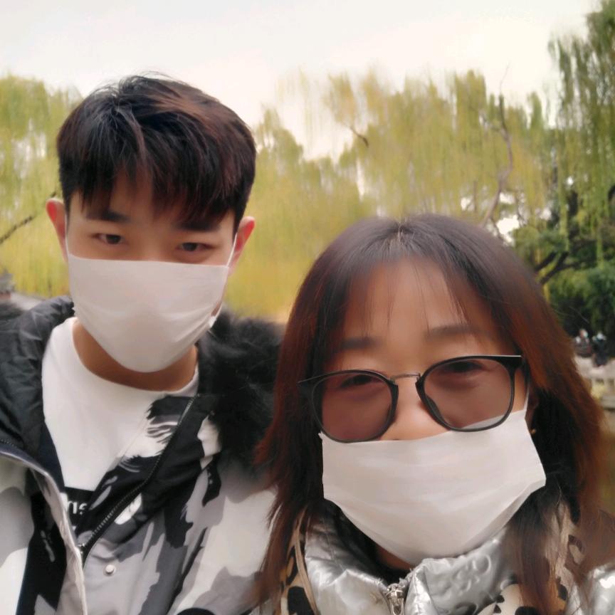 👨‍👩‍👦朱爱玲🇨🇳🇨🇳