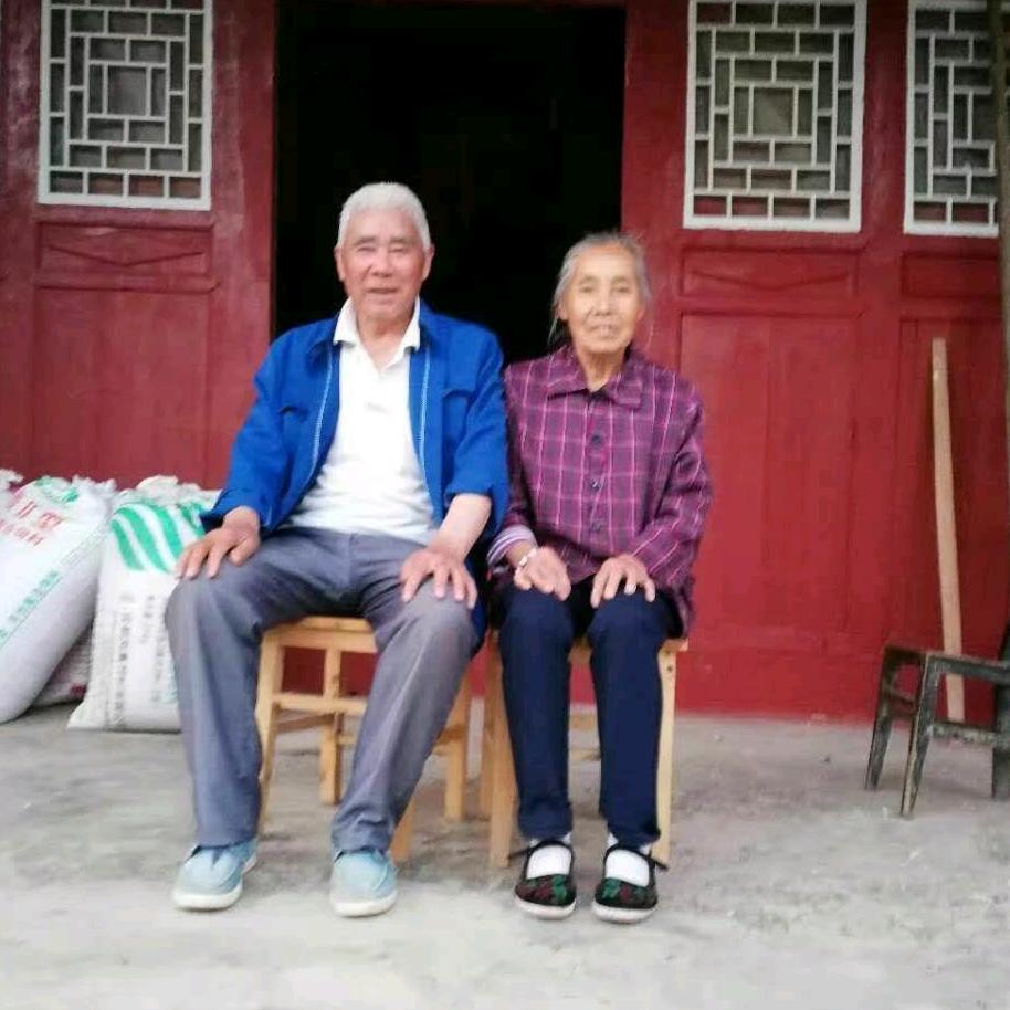 黎兴碧🌹🌹🌹🌹🌹🌹