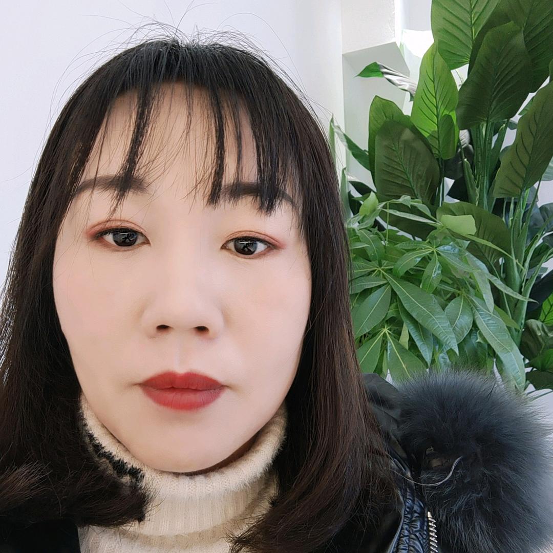 梅姐（昱彤服饰）