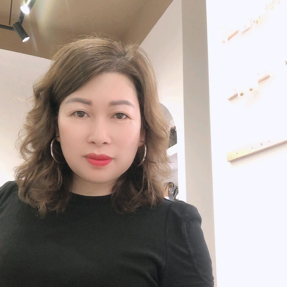 阳光女人