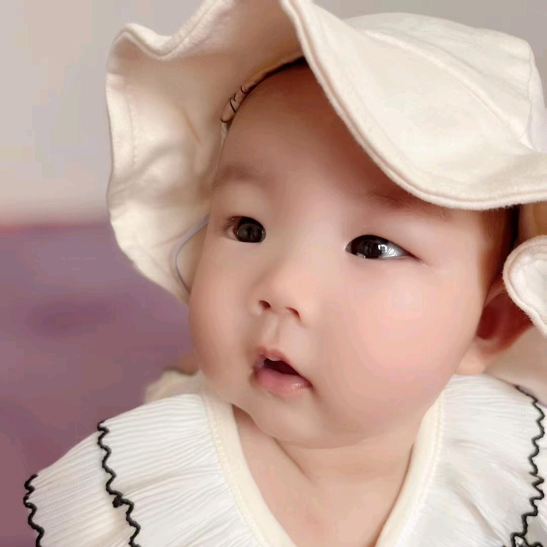 快乐的小晗晗