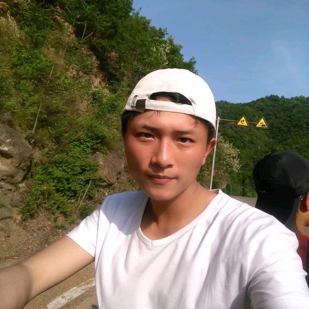 回村的阿帅