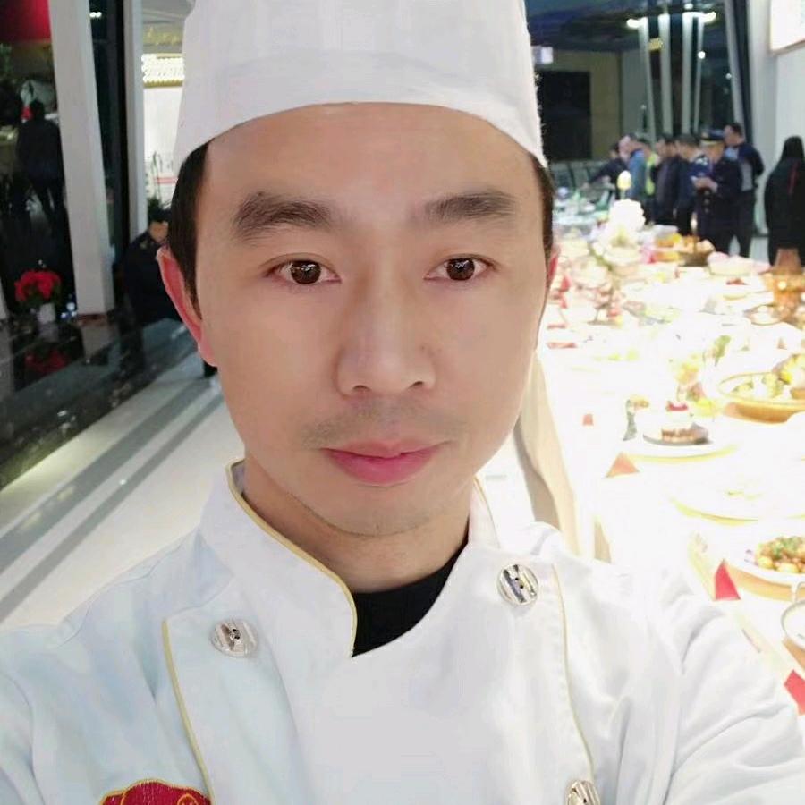 红安 烧火春哥