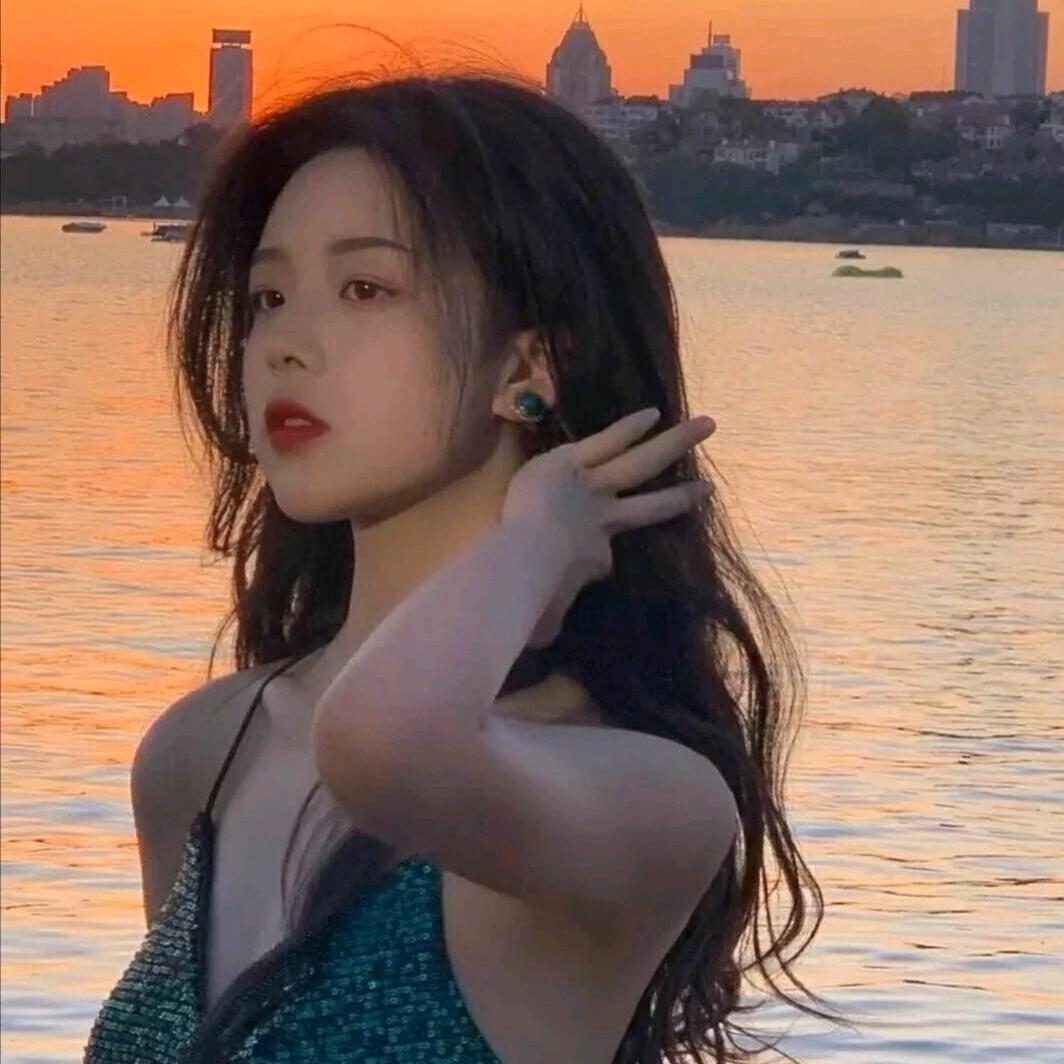𝙄𝙞𝙞𝙤𝙫𝙚𝟳.