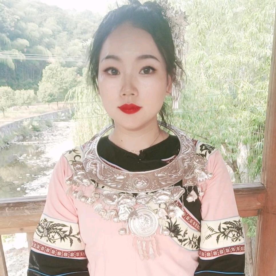 苗乡四妹（专业松树菌）