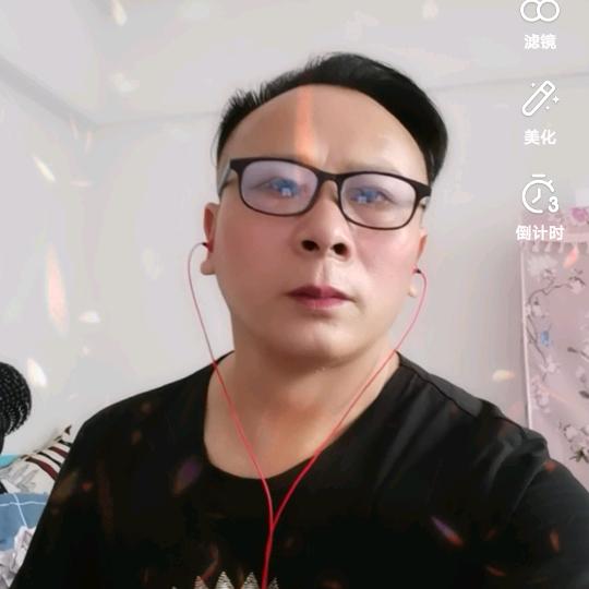 腾飞，AI 数字经济